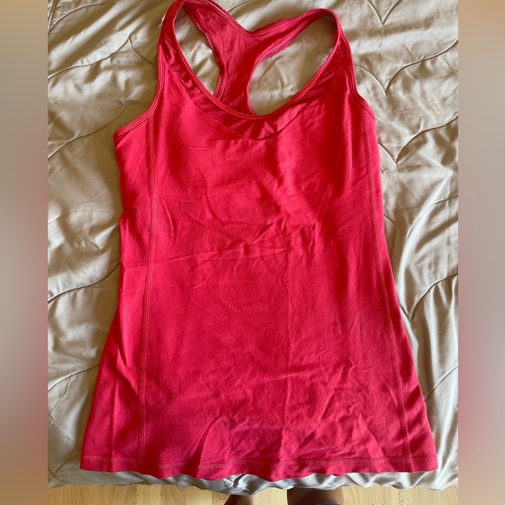 LuLulemon tank top pink sz 6